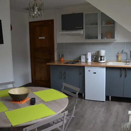 麦尔埃尔维拉酒店 招待所 卢德