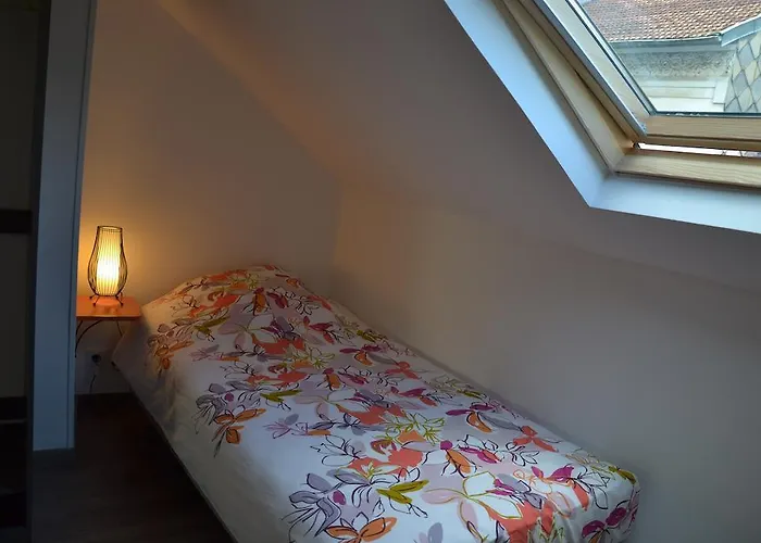 Mere Elvira Guest house 3*