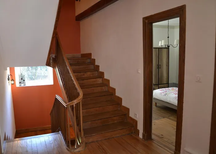 Mere Elvira ゲストハウス ルルド